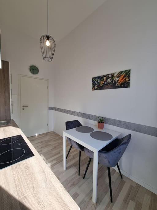 Direkt Am Suedstrand! Apartment Вилхелмсхафен Екстериор снимка